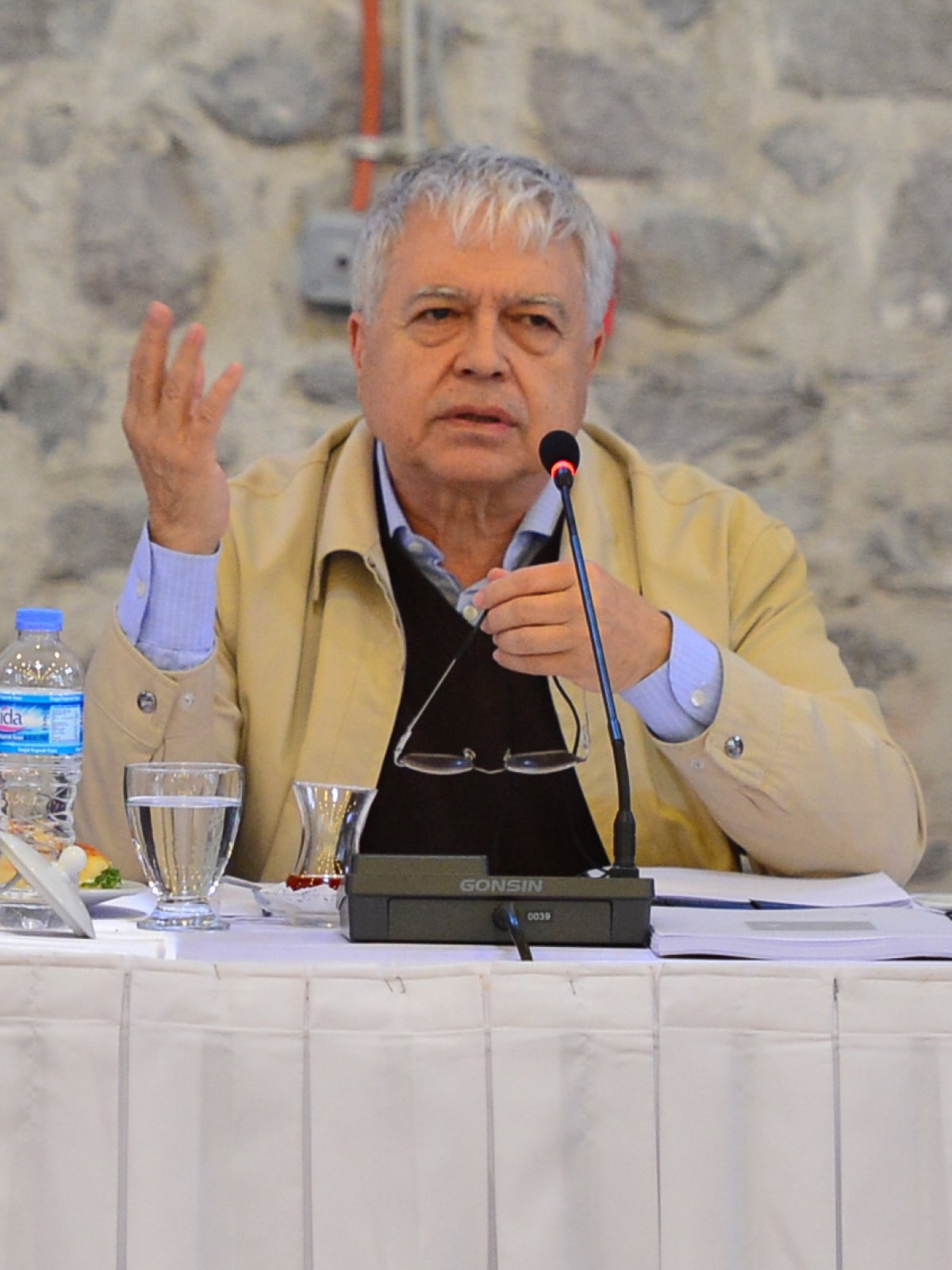 İlhan Tekeli